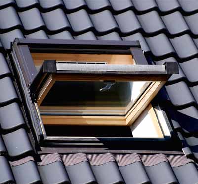 https://novemisto.biz/wp-content/uploads/2022/01/mansarda-window.jpg